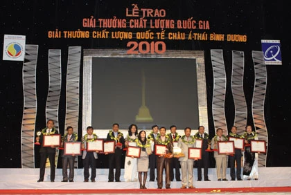 Trao Giải thưởng chất lượng Quốc gia 2010 cho 96 doanh nghiệp