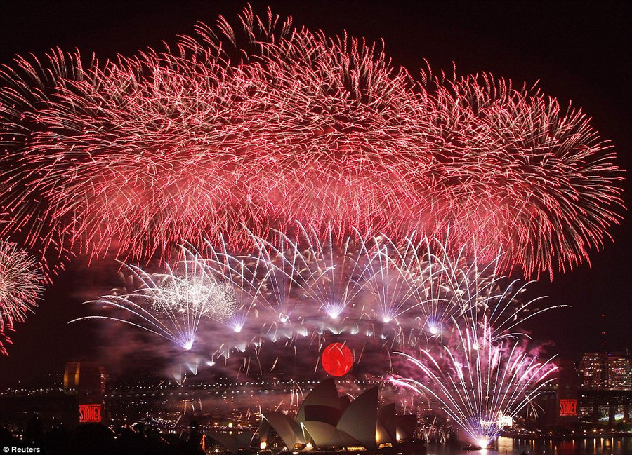 Cầu cảng Sydney sáng bừng