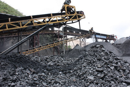 Than vẫn là mặt hàng xuất lậu sang Trung Quốc nhiều