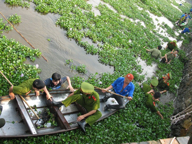 Lực lượng công an.
