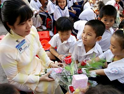 Những &quot;bông hồng&quot; tiêu biểu của giáo dục miền Trung