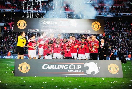 &quot;Man United gặp may trong trận chung kết Carling Cup&quot; (clip)