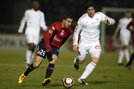 Eden Hazard (trái) ghi bàn thắng duy nhất của trận đấu cho Lille