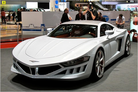 Mẫu xe Hispano Suiza  (Hình 2: Gian hàng của Lexus với mẫu xe CT 200h hybrid sắp được công bố)