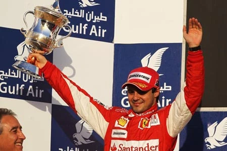 Alonso đăng quang tại Bahrain Grand Prix