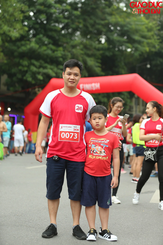 Giải chạy thu hút được đông đảo những gia đình đến tham dự.
