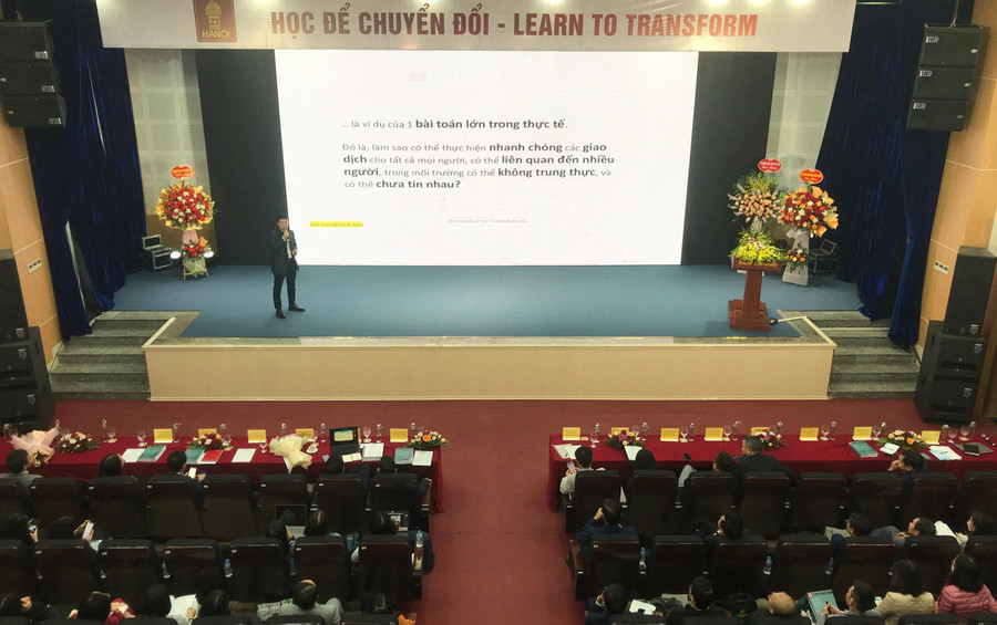 Các đại biểu tham dự Hội thảo.