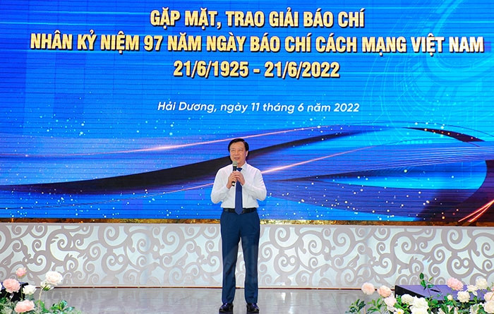 Ông Phạm Xuân Thăng, Ủy viên Trung ương Đảng, Bí thư Tỉnh ủy, Chủ tịch HĐND tỉnh phát biểu tại buổi gặp mặt. Ông Phạm Xuân Thăng, Ủy viên Trung ương Đảng, Bí thư Tỉnh ủy, Chủ tịch HĐND tỉnh phát biểu tại buổi gặp mặt.