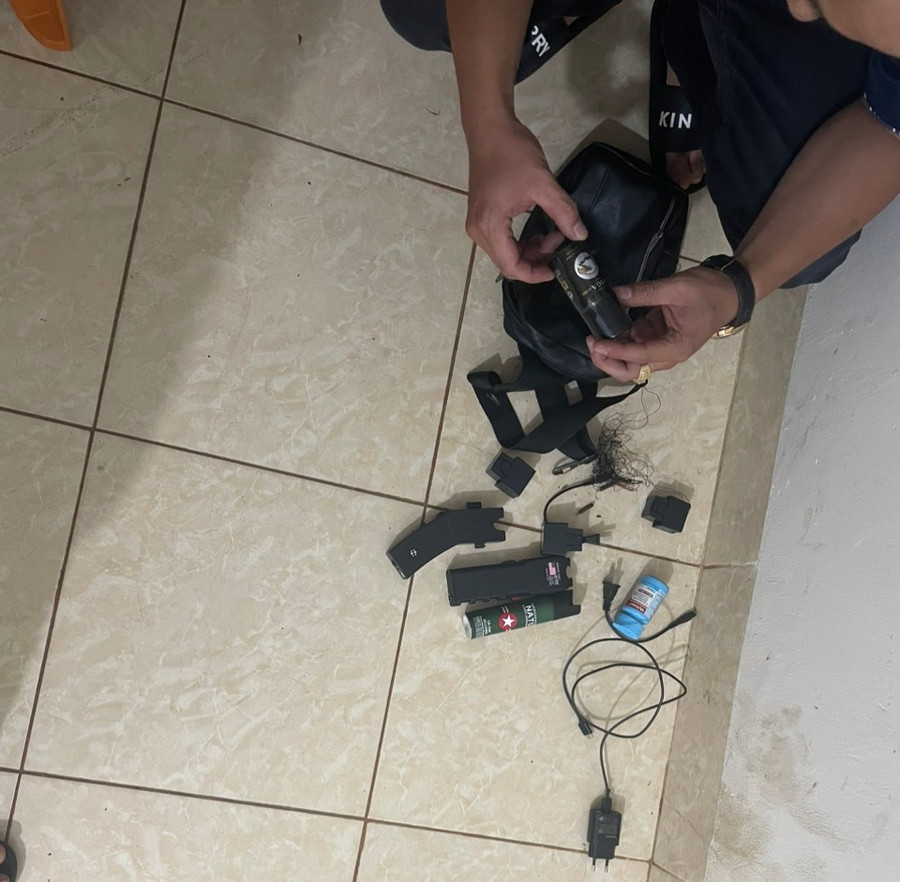 Tang vật do Công an thu giữ từ Phúc. (Ảnh: SĐ). Tang vật do Công an thu giữ từ Phúc. (Ảnh: SĐ).