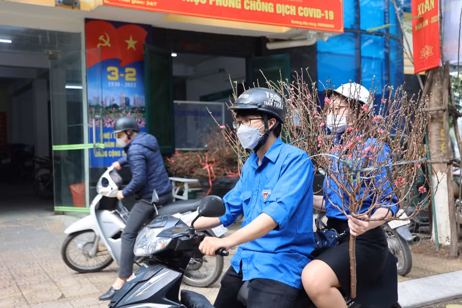 Ngày ông Công ông Táo đặc biệt của gia đình có F0 điều trị tại nhà ảnh 3