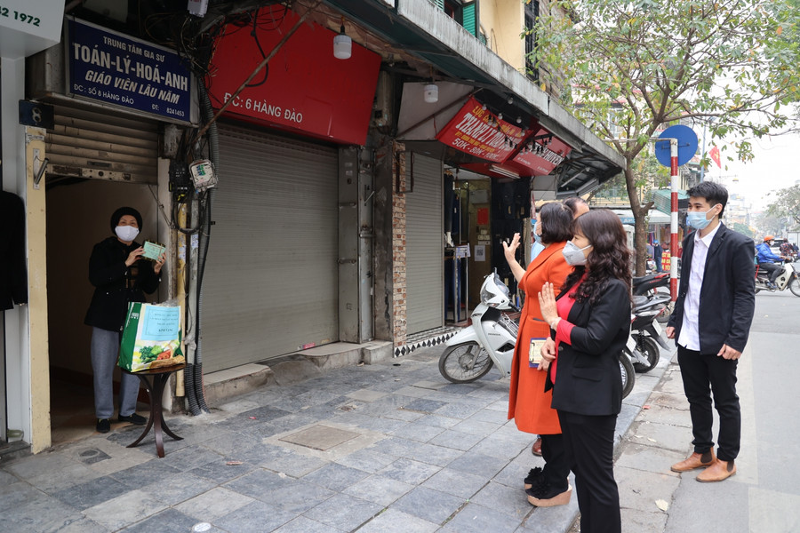 Ngày ông Công ông Táo đặc biệt của gia đình có F0 điều trị tại nhà ảnh 9