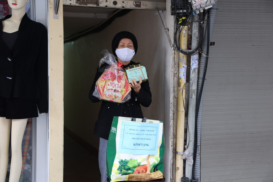 Trong bối cảnh các F0 đang thực hiện việc cách ly tại nhà vì dịch Covid-19 thì việc làm thiết thực này đã nhận được sự ủng hộ của người dân.