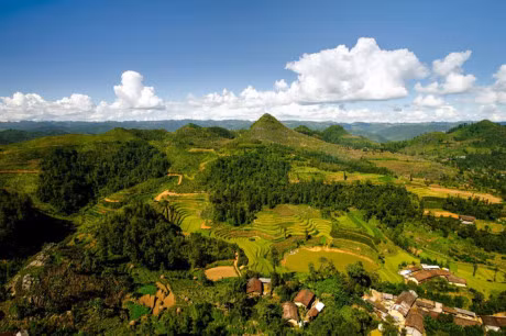 Choang ngop truoc ve dep ky vi cua manh dat dia dau Ha Giang - Anh 1