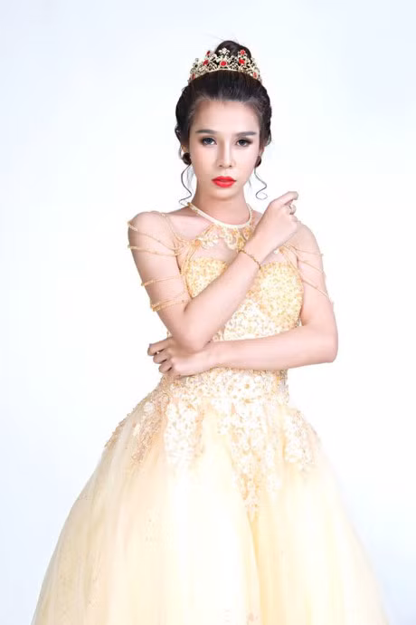 Bat ngo voi show nghe thuat quy mo dau tien cua nguoi chuyen gioi - Anh 11