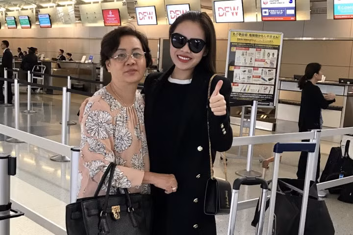 Ca sĩ Giang Hồng Ngọc: Mẹ là "vệ sĩ" cho tôi trong mọi hoàn cảnh