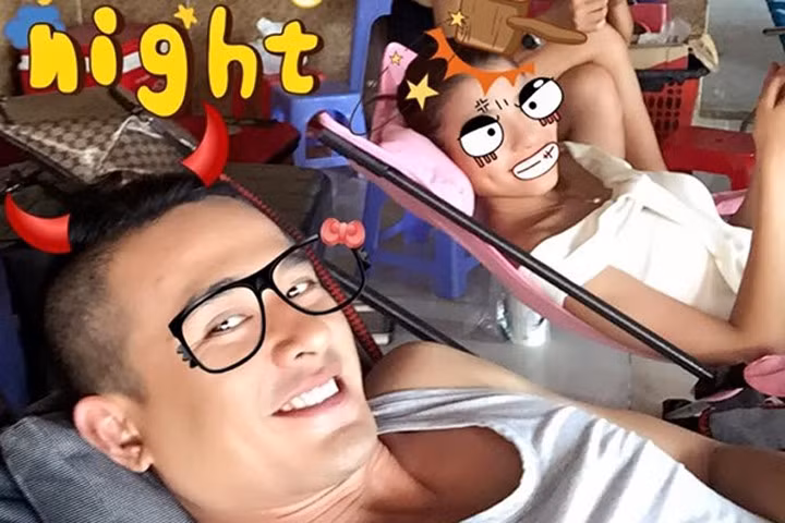 Những sao Việt thích "dìm hàng" bạn đời