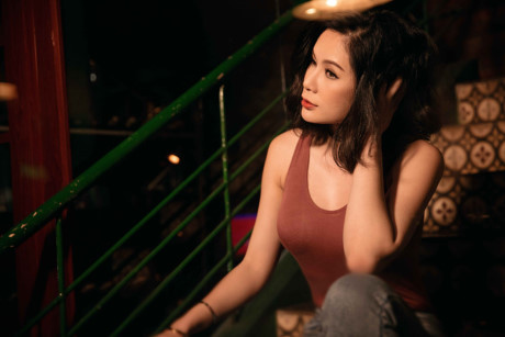 Ngam Hoa hau Victoria Phuong Nguyen goi cam trong bo anh vintage - Anh 2