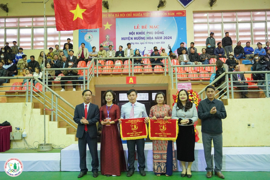 Hội khỏe Phù Đổng huyện Hướng Hóa diễn ra thành công.