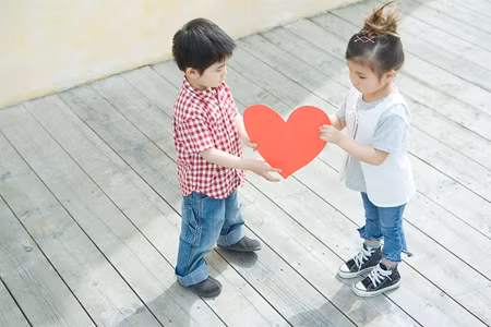 Hài hước chuyện trẻ mẫu giáo "yêu"