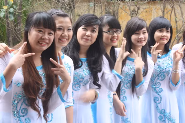 Ngành Giáo dục nỗ lực thu hẹp khoảng cách giới