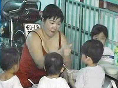 Dẹp “loạn” bạo hành trẻ mầm non - trách nhiệm không của riêng ai