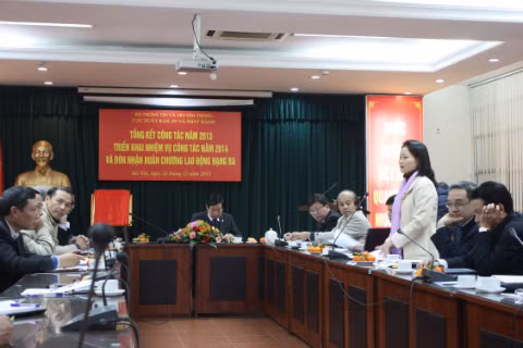 Xử lý 108 cuốn sách vi phạm nội dung