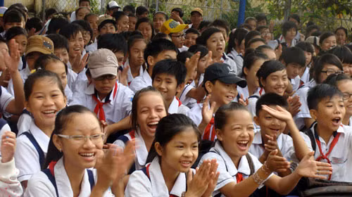 Cần tránh “Bụt chùa nhà không thiêng”