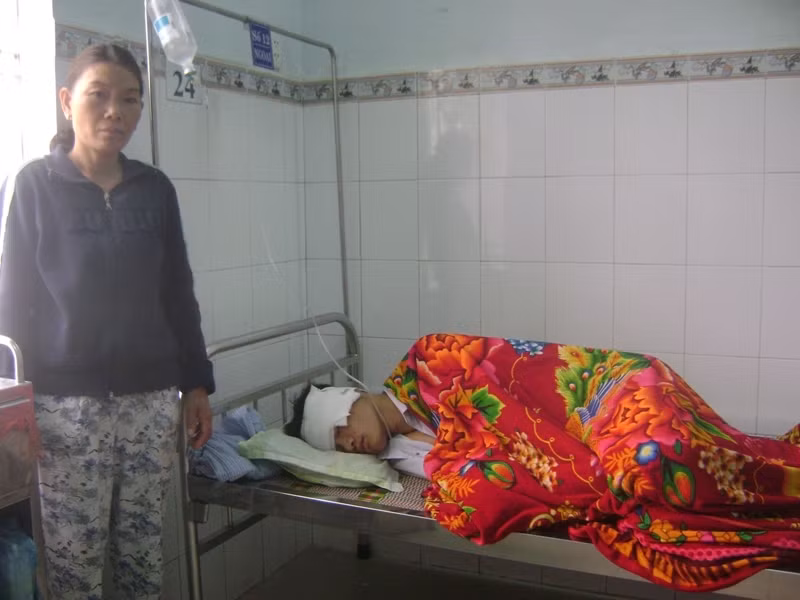 4 học sinh bị tan nạn giao thông trên đường đến trường học