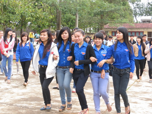  Nhiều vấn đề liên quan đến môi trường sống trong xã hội thu hút sự sự quan tâm của HSSV.