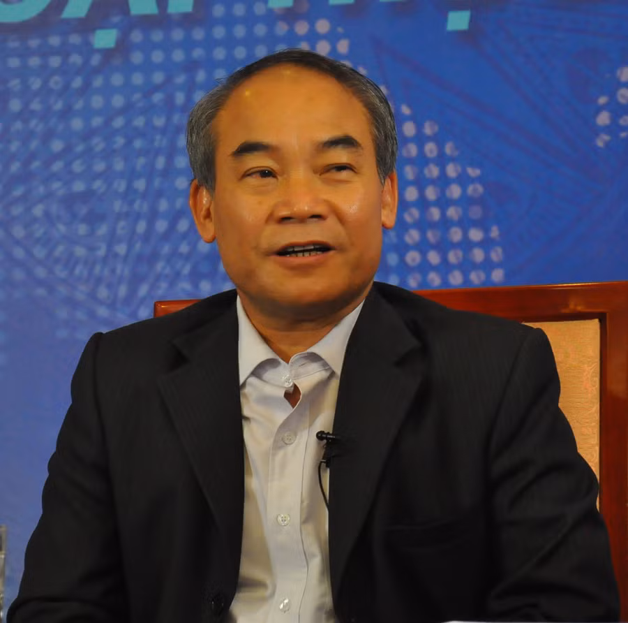 Thứ trưởng Nguyễn Vinh Hiển