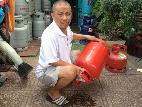 Gas gian vào tận nhà lừa dân