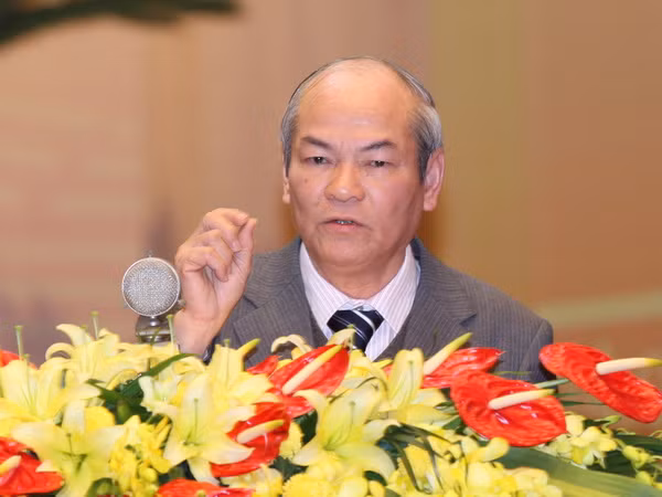 Phân biệt quan điểm sai trái và ý kiến khác với quan điểm của Đảng