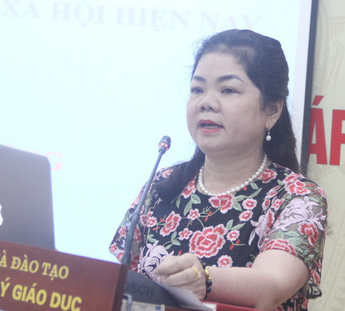 PGS.TS Trần Thị Minh Hằng thảo luận nhiều về nguyên nhân và giải pháp phòng chống bạo lực học đường