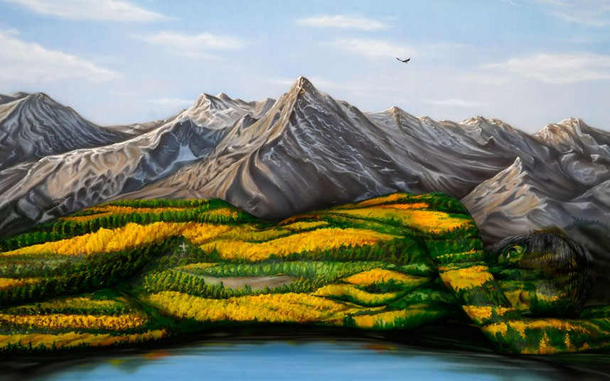 At first glance, this may look like a landscape painted on canvas. But on closer inspection, the rolling green hills are actually painted onto a woman’s naked body. Craig Tracy spent hours painstakingly painting the woman’s curves to create the optical illusion.