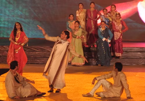 Những cô gái Ấn Độ quyến rũ