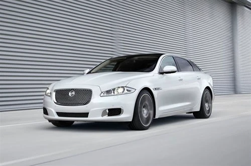 Siêu phẩm Jaguar XJ Ultimate ra mắt tại Bắc Kinh