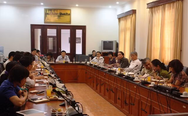 Việt Nam sẽ đón nhiều chuyên gia y học hàng đầu thế giới ảnh 1 ĐH Y Hà Nội gặp mặt báo chí công bố những hoạt động kỷ niệm 110 năm thành lập. Ảnh: gdtd.vn