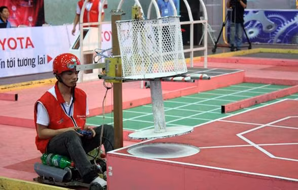 32 đội dự VCK Robocon 2012