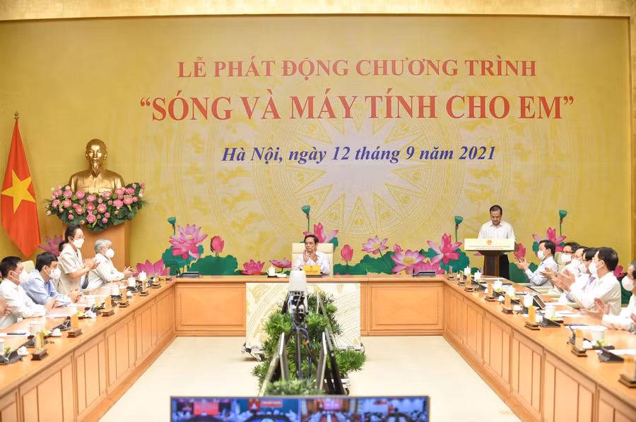 Đại biểu tham dự buổi lễ tại Văn phòng Chính phủ