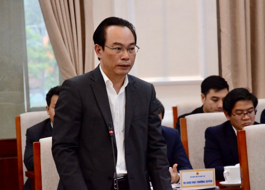 Thứ trưởng Hoàng Minh Sơn phát biểu tại hội nghị.