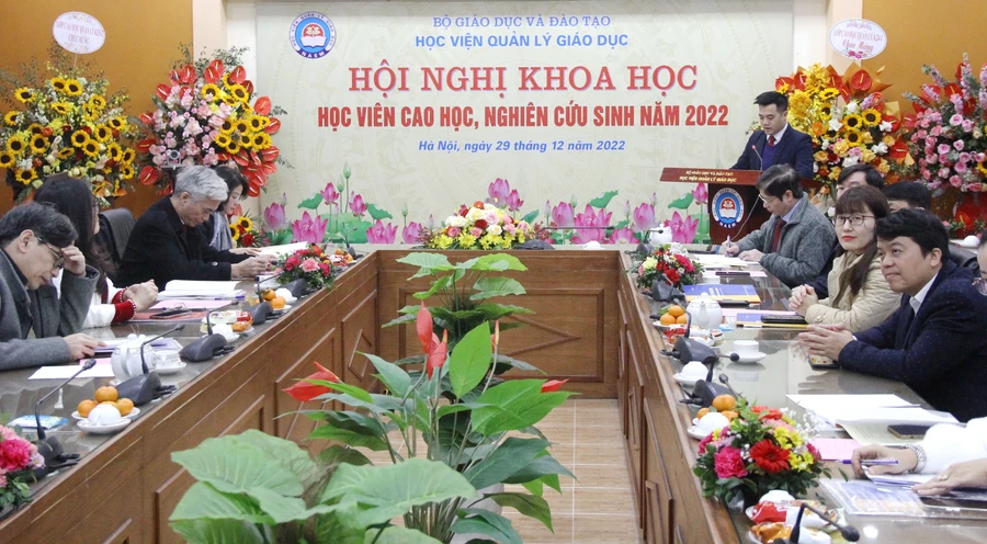 Toàn cảnh hội nghị.