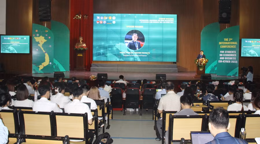 Toàn cảnh hội thảo.