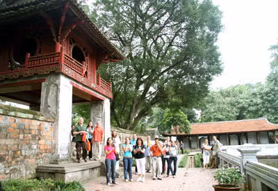 Văn Miếu - Quốc Tử Giám luôn là địa điểm hấp dẫn khách du lịch tại Hà Nội