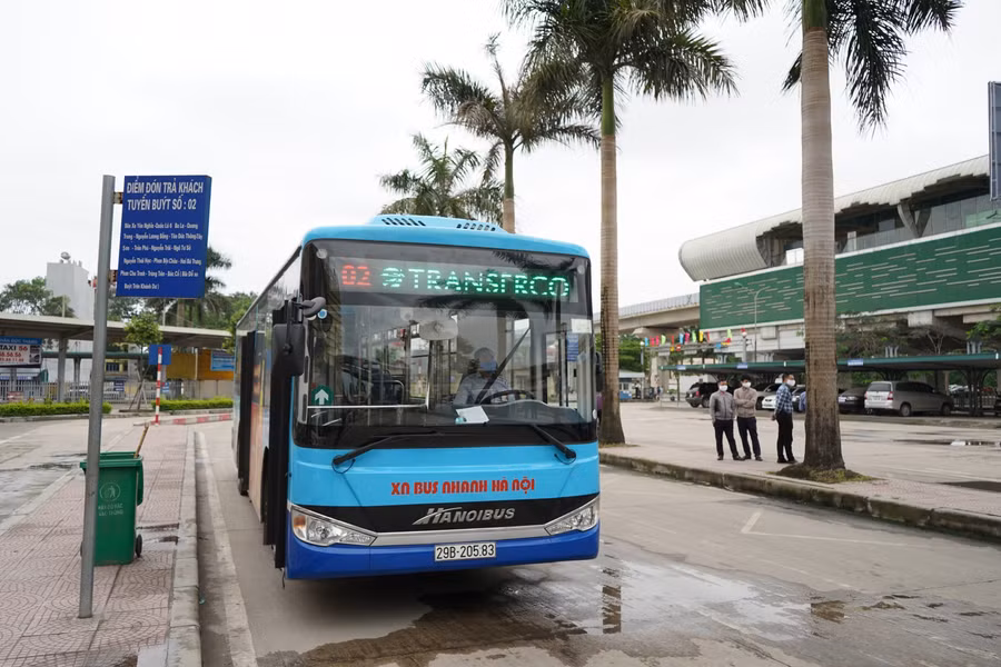 Trong kỳ nghỉ lễ 30/4 và 1/5 năm nay, Transerco bố trí khoảng 28 xe buýt trực dự phòng và tăng cường 64 lượt xe để phục vụ người dân.