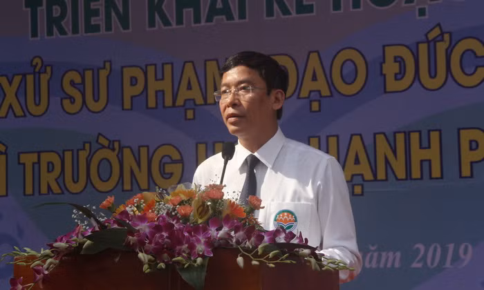 Ông Vũ Minh Đức - Chủ tịch Công đoàn Giáo dục Việt Nam phát biểu tại buổi lễ