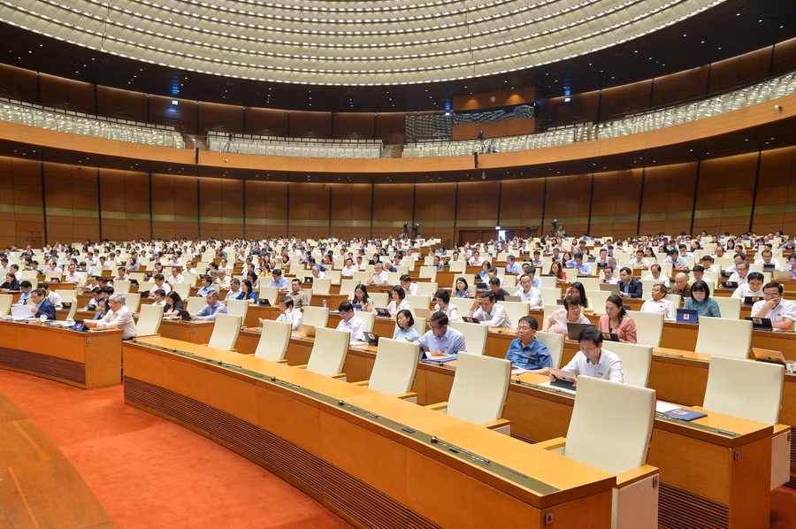 Toàn cảnh phiên làm việc của Quốc hội sáng 26/5.