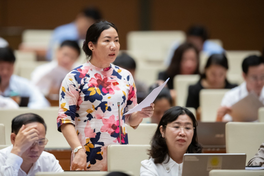 Đại biểu Trần Thị Thu Phước - Đoàn ĐBQH tỉnh Kon Tum. Đại biểu Trần Thị Thu Phước - Đoàn ĐBQH tỉnh Kon Tum.
