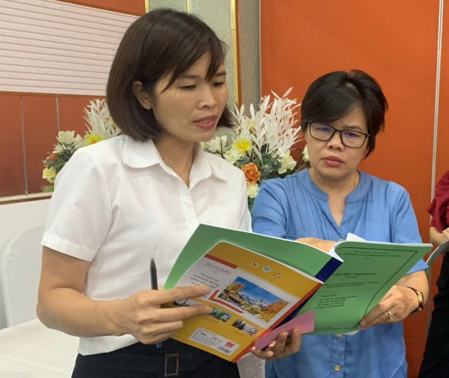 Hoạt động cặp đôi. Hoạt động cặp đôi.