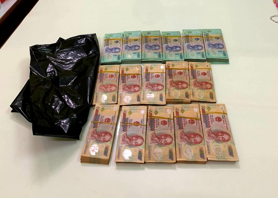 Số tiền 500 triệu đồng cơ quan công an thu giữ. Số tiền 500 triệu đồng cơ quan công an thu giữ.