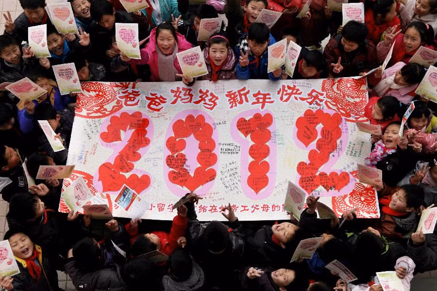 Thế giới hồi hộp chờ năm mới